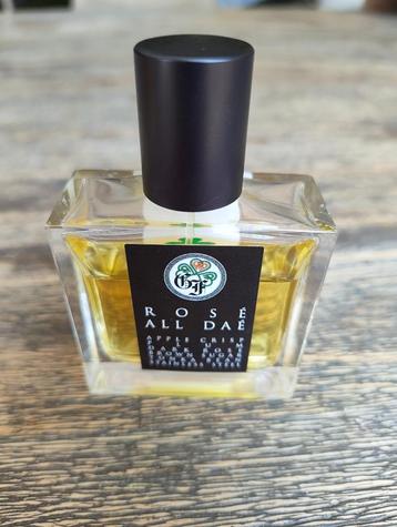 Rose all dae  Gallagher fragrances 30ml beschikbaar voor biedingen