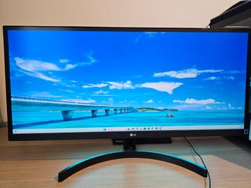 LG 29WL500-B Zo goed als nieuw beschikbaar voor biedingen