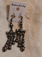 **SALE** oorbellen 0.50 eurocent, Ophalen of Verzenden, Zo goed als nieuw, Overige kleuren, Overige materialen