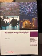 Basisboek Integrale Veiligheid - 3e druk, Boeken, Studieboeken en Cursussen, Ophalen of Verzenden, Gamma, Gelezen, HBO
