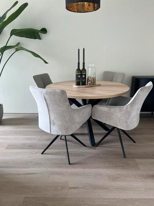 Eettafel Rond 120cm zo goed als nieuw | Zonder stoelen, Huis en Inrichting, Tafels | Eettafels, Zo goed als nieuw, 100 tot 150 cm