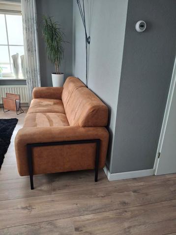 Bankje kleur cognac 