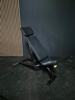 Technogym Element Adjustable Bench, Sport en Fitness, Fitnessmaterialen, Ophalen, Gebruikt, Fitnessbank