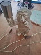 Mooie goudkleurige apen lamp, Huis en Inrichting, Lampen | Tafellampen, Ophalen of Verzenden, Zo goed als nieuw, Minder dan 50 cm