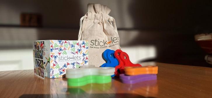 12-delig set Dodeka - Stick lets, Hobby en Vrije tijd, Overige Hobby en Vrije tijd, Nieuw, Ophalen of Verzenden