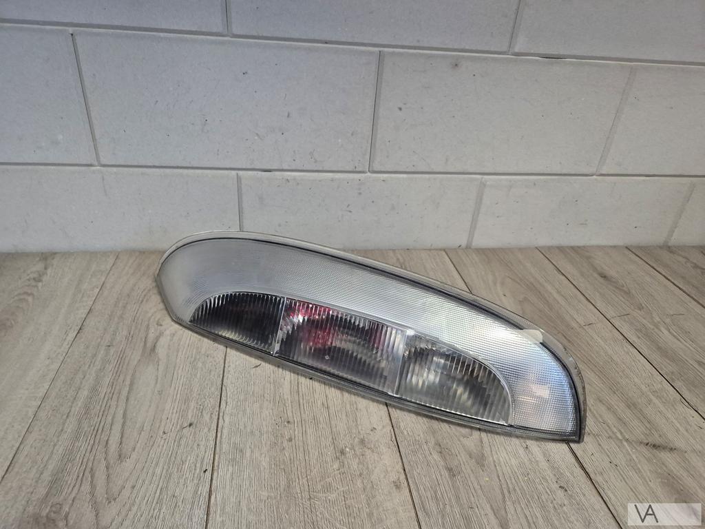Opel Corsa C 2000 -2006 achterlicht rechts SILVERLINE zilver, Auto-onderdelen, Verlichting, Opel, Gebruikt, Ophalen of Verzenden