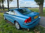 Volvo S60 2.4 140PK 2004 Blauw, Auto's, Voorwielaandrijving, 1442 kg, Metallic lak, 74 €/maand