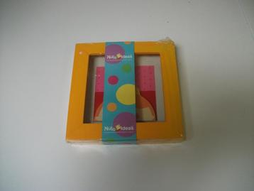 Hout schilderijtje met prinses (nieuw)(Nino Ideas) beschikbaar voor biedingen