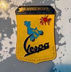 GEZOCHT !! Oude vespa badges/plaketten of andere spullen., Ophalen of Verzenden, Zo goed als nieuw, Overige onderwerpen