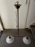 hanglamp bronzen kleur met melk wit glas, Huis en Inrichting, Lampen | Hanglampen, Ophalen, Zo goed als nieuw, Glas, 50 tot 75 cm