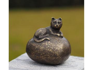 URN met POES / brons / as urn / dierenurn beschikbaar voor biedingen