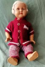 Pop van compositie met lichaam van stof. Ouderwets kapsel., Antiek en Kunst, Antiek | Speelgoed, Ophalen of Verzenden