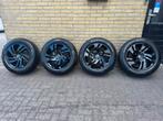 Range rover Evogue set banden + velgen, 18 inch, Gebruikt, Ophalen of Verzenden, 235 mm