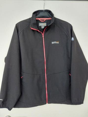 Zwart Regatta softshell jack 46 beschikbaar voor biedingen