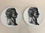 Timney Fowler Roman Head design 2x bord NIEUW, Antiek en Kunst, Antiek | Keramiek en Aardewerk, Ophalen of Verzenden