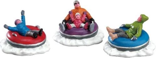 Lemax Kerstdorp Tubing Family, Diversen, Kerst, Zo goed als nieuw, Ophalen of Verzenden