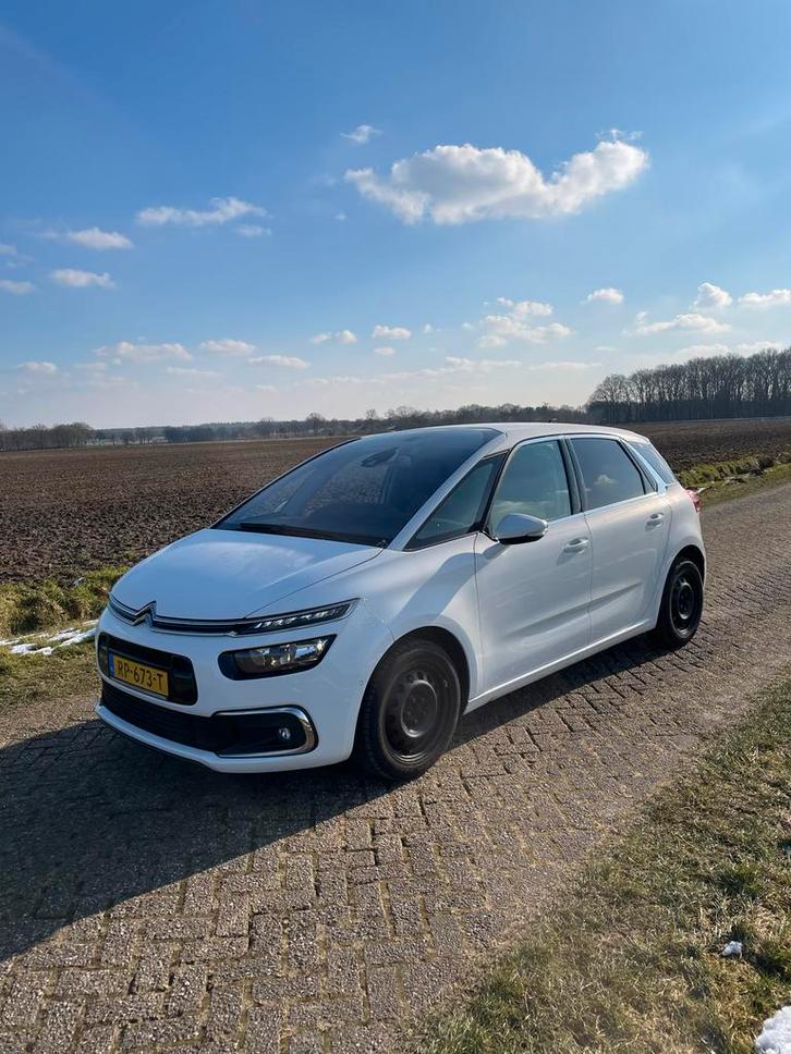 Citroën C4 Puretech 130pk S&S 2018 Wit, Auto's, Citroën, Particulier, C4, Benzine, B, MPV, Automaat, Origineel Nederlands, Wit
