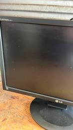 LG computerscherm beeldscherm flatron E 2711, Ophalen of Verzenden, Zo goed als nieuw, 60 Hz of minder, IPS