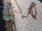 Pen met ketting om eventueel geit etc vast te zetten, Dieren en Toebehoren, Ophalen, Gebruikt