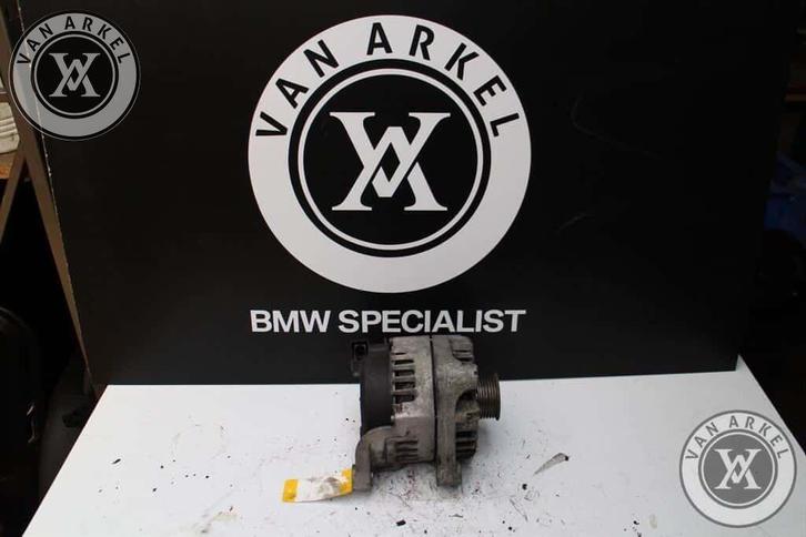 BMW 5 serie (E60)  16V Dynamo 7802261A104, Auto-onderdelen, Motor en Toebehoren, BMW, Gebruikt, Ophalen of Verzenden