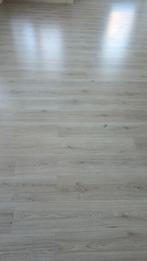 Laminaat met isolatie - zo goed als nieuw!, Doe-het-zelf en Verbouw, Vloerdelen en Plavuizen, Ophalen, Kunststof, Gebruikt, 50 tot 150 cm