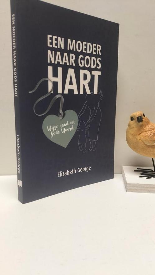 George, Elizabeth; Een moeder naar Gods hart, Boeken, Godsdienst en Theologie, Gelezen, Christendom | Protestants, Ophalen of Verzenden
