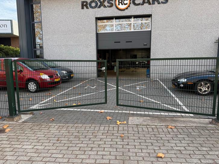 Hekwerk met poorten van ijzer, Tuin en Terras, Tuinhekken en Hekwerk, IJzer, Ophalen