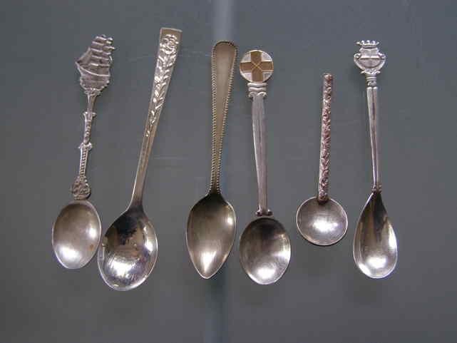 6 verschillende lepeltjes, Antiek en Kunst, Antiek | Bestek, Ophalen of Verzenden
