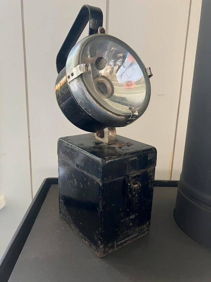 Werklamp vooroorlogs dominit, Antiek en Kunst, Curiosa en Brocante, Ophalen of Verzenden