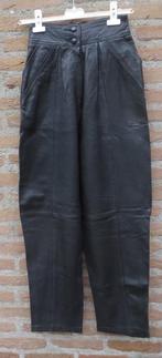 Leren vintage broek maat S is maat 36 zwart zgan, Kleding | Dames, Zwart, Ophalen of Verzenden, Zo goed als nieuw, Maat 36 (S)