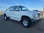Toyota Hilux 2.5 D4-D 100 Xtra SR5 4X4 178300KM (bj 2004), Gebruikt, Wit, Bedrijf, Vierwielaandrijving
