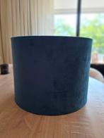 Blauwe velvet lampenkap, Huis en Inrichting, Lampen | Lampenkappen, Ophalen, Zo goed als nieuw, Rond, Minder dan 25 cm