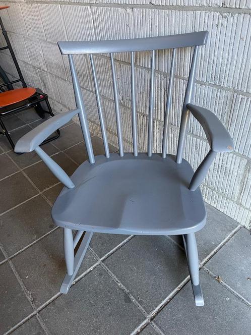 Schommelstoel, Huis en Inrichting, Stoelen, Gebruikt, Eén, Hout, Grijs, Ophalen