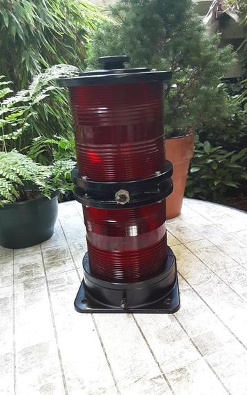 Noodverlichting Scheepvaart beschikbaar voor biedingen