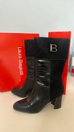 Laura Biagiotti laarzen, zwart. Maat 38, Kleding | Dames, Schoenen, Ophalen of Verzenden, Zo goed als nieuw, Zwart, Hoge laarzen
