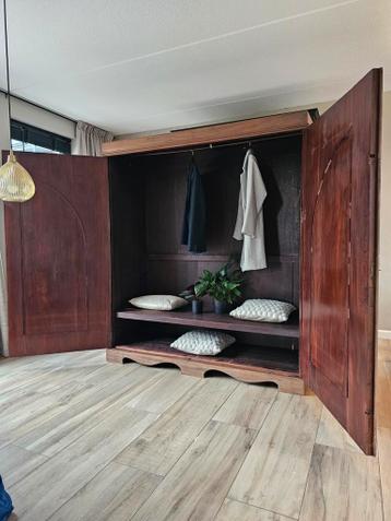 1 pronkstuk van een kledingkast hangkast  met roede - afbeelding 5