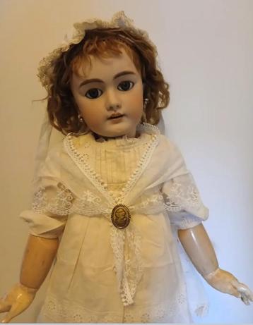 Zeer grote antieke porseleinen pop 83 cm DEP Jumeau  beschikbaar voor biedingen
