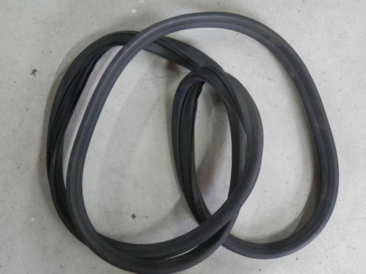 Rubber achterruit VW Caddy MK1, Auto-onderdelen, Ruiten en Toebehoren, Oldtimer onderdelen, Volkswagen, Nieuw, Ophalen of Verzenden