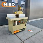 SCM T130 SCM Freesmachine nieuwstaat ** Freestafel, Doe-het-zelf en Verbouw, Ophalen of Verzenden, Zo goed als nieuw, Overige soorten