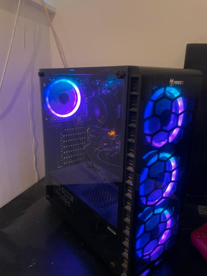 Fierce Pc voor gamen, Computers en Software, Desktop Pc's, Zo goed als nieuw, 3 tot 4 Ghz, SSD, 8 GB, Gaming, Ophalen of Verzenden