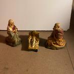Houten kerststal met gipsen beelden, Antiek en Kunst, Antiek | Religie, Ophalen of Verzenden
