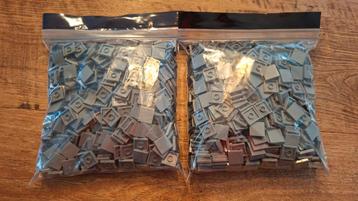Lego tile 2x2 dark bluish grey 1400 stuks beschikbaar voor biedingen