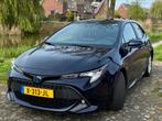 Toyota Corolla 1.8 Hybrid 122pk CVT 2022 Blauw/zwart, Auto's, Te koop, Emergency brake assist, Geïmporteerd, 5 stoelen