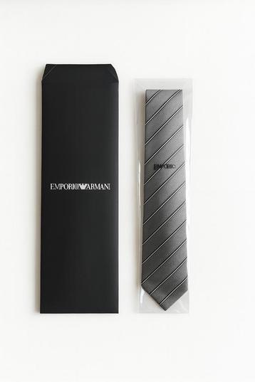 Nieuwe Emporio Armani stropdas – zilvergrijs met strepen beschikbaar voor biedingen