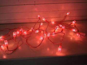 Lichtketting met "korfjes" - 30 lampjes - roze beschikbaar voor biedingen