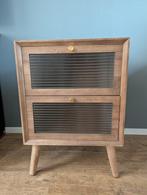 Nachtkastje met 2 lades & gouden knopjes, Huis en Inrichting, Ophalen, 55 tot 70 cm, Zo goed als nieuw, 45 tot 65 cm