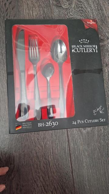 Bestek zwart beschikbaar voor biedingen