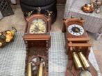 Tekoop twee klokken, Antiek en Kunst, Antiek | Klokken, Ophalen of Verzenden