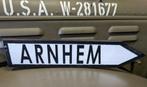Arnhem road sign WW2 hout handgemaakt, Verzamelen, Militaria | Tweede Wereldoorlog, Ophalen of Verzenden, Landmacht, Nederland