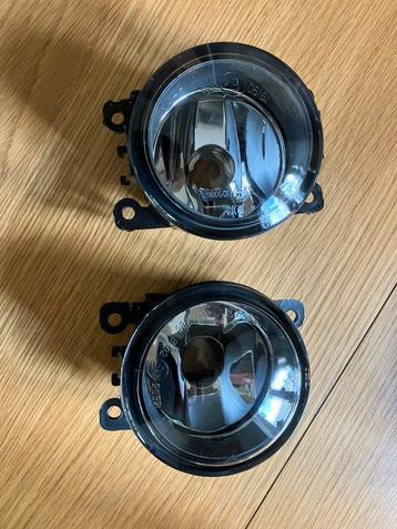 Mistlampen. 2 stuks beschikbaar voor biedingen
